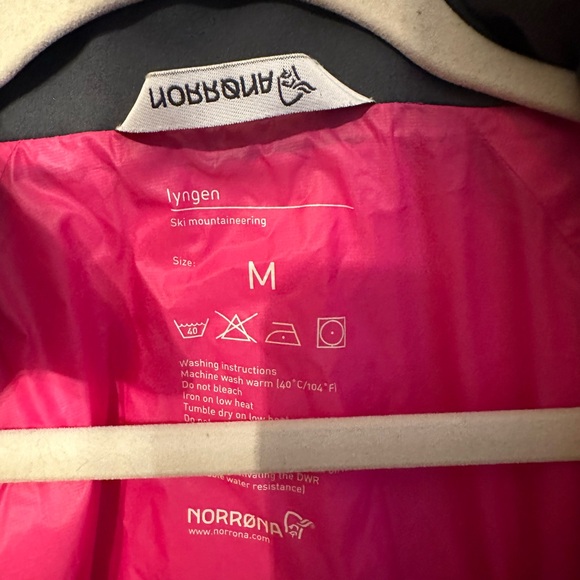 Norrona jacket - Picture 3 of 4